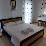 Ksamil Apartments *
