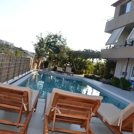 アパート Ksamil Apartments