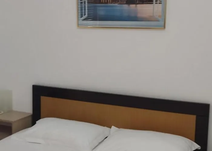 公寓 Ksamil Apartments *