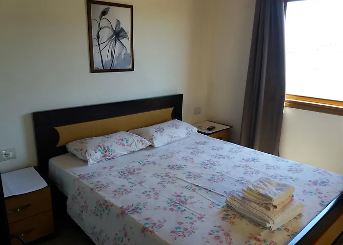 Ksamil Apartments * 卡萨米尔